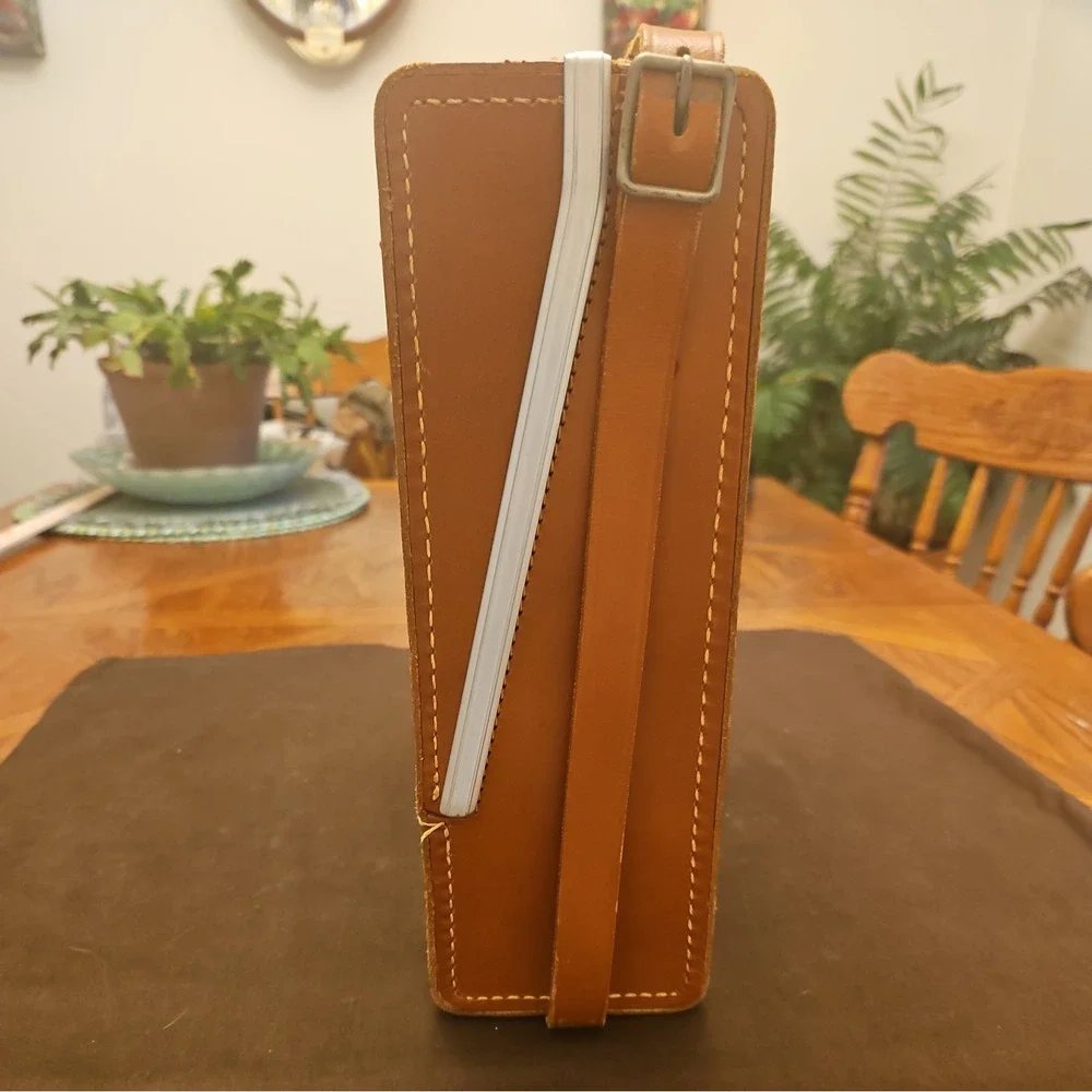 Vintage Polaroid Brown Carrying Hard Shell‎ Case With Snap Lock, Case Only